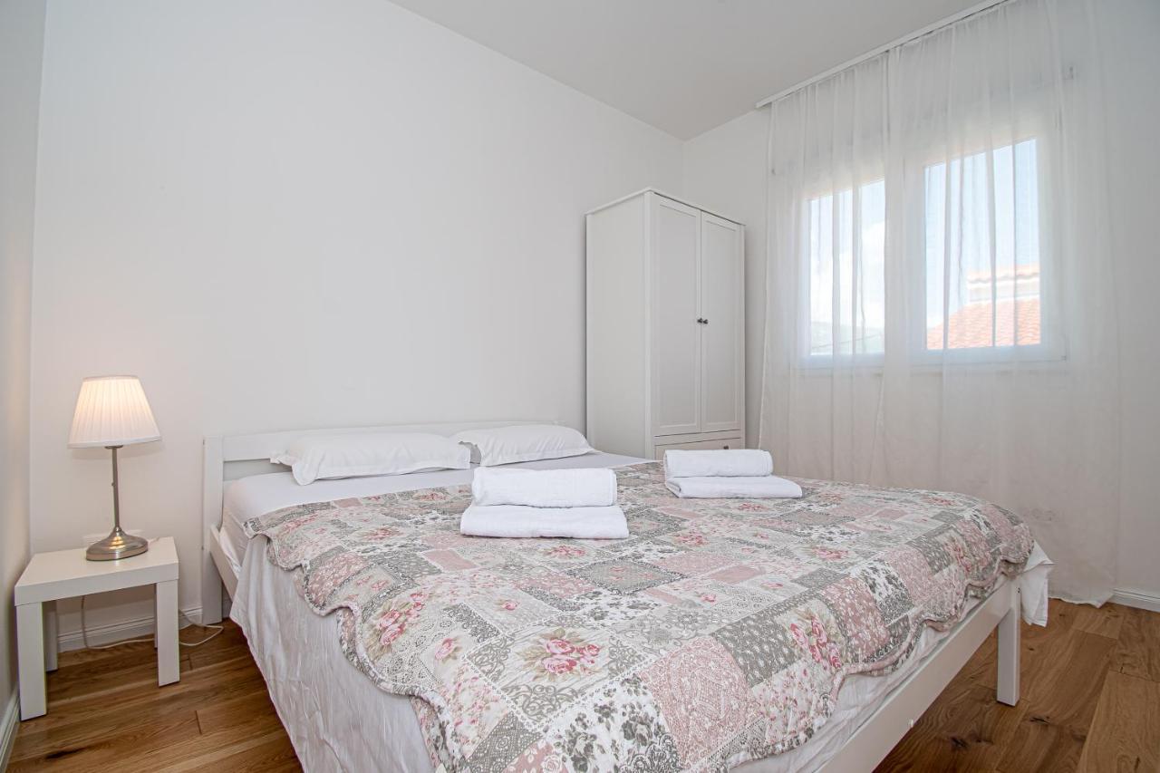 Apartment Nikola Кастель-Нови Экстерьер фото