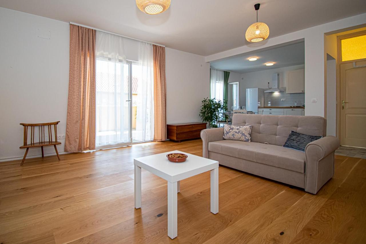 Apartment Nikola Кастель-Нови Экстерьер фото